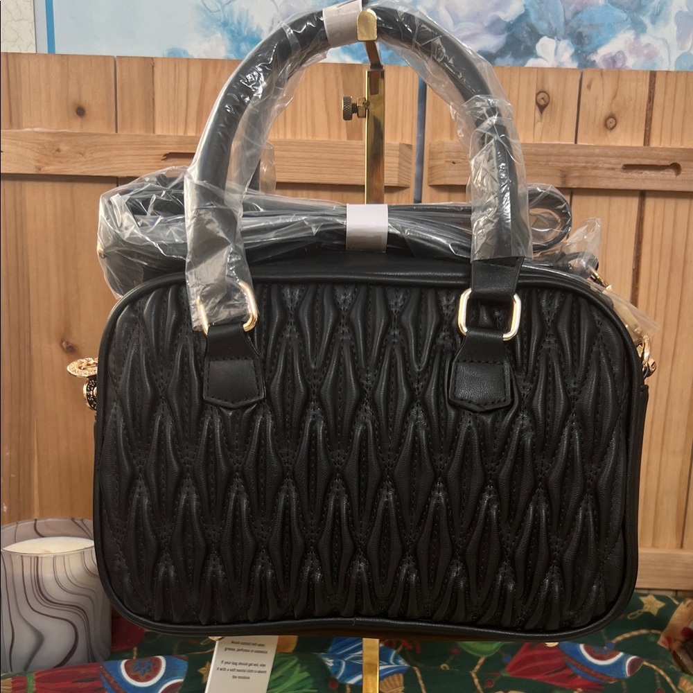 💜Valentino Orlandi Black Quilted Satchel Bag with Detachable Crossbody Strap - Picture 3 of 10